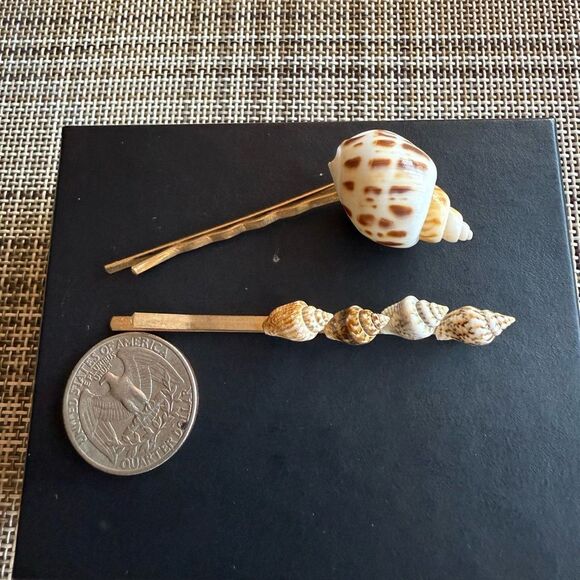 Set of Natural Cowrie Shell Hair Jewelry plus Shell Hair Pins. - Picture 4 of 6